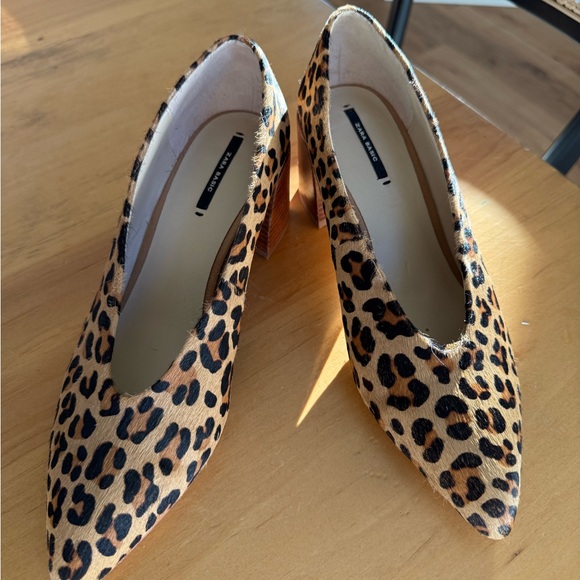 ZARA leopard shoes - Picture 3 of 10